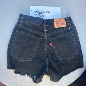 Levi HighRise size 25